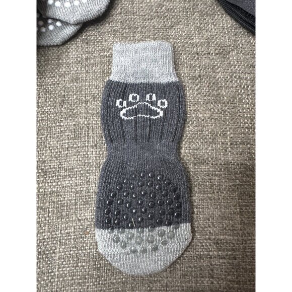 Anti-Slip Dog Socks With Straps Grey & White Paw Print Design Adj Hook & Loop - Picture 2 of 6